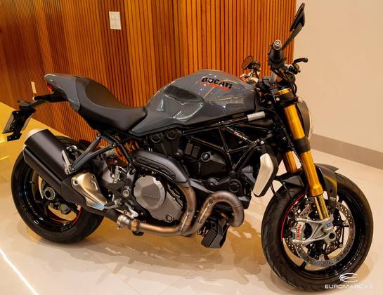 DUCATI MONSTER 1200 S DUCATI MONSTER 1200 S